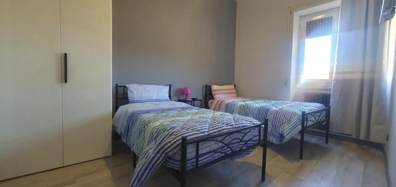 Hello Roma B&B Εξωτερικό φωτογραφία