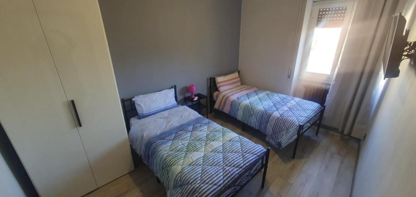 Hello Roma B&B Εξωτερικό φωτογραφία